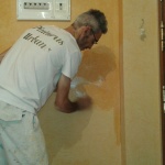 Aplicano Cera Kepi - Pinturas Urbano (7)