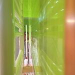 Reflejos sobre estuco veneciano verde paredes wc (12)