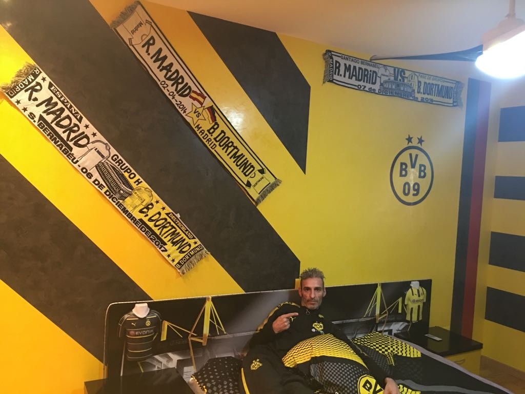 Estuco Veneciano Original a rayas amarillas y negras Borussia Dortmund Decoracion