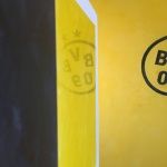 Muestras Estuco Negro y Amarillo con Escudo (15)