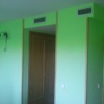 dormitorio verde oscuro y verde claro 6