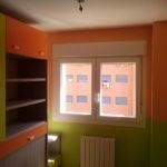 Habitacion Infantil Plastico Sideral Naranja y Esmalte Valacryl color verde con mueble (11)