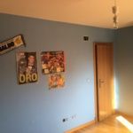 Estado de la Habitacion Paredes en plastico azul y esmalte azul oscuro (9)