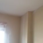 Instalacion de tiras de 5cm de Veloglas en resto de paredes (13)