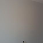 1 mano de plastico sideral color gris en paredes (4)