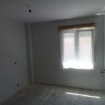 2 mano de plastico sideral s-500 color gris en paredes (5)