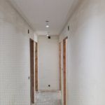 Aplicado 3 mano de aguaplast fino en paredes (15)
