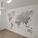 Colocacion de papel pintado mapa mundial (4)