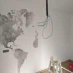 Instalando papel pintado mapa mundial (3)