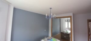 Dormitorio Color Blanco roto azulado y Azul grisacio oscuro (3)